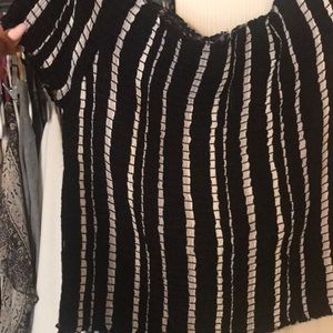 Never worn before stretchy top